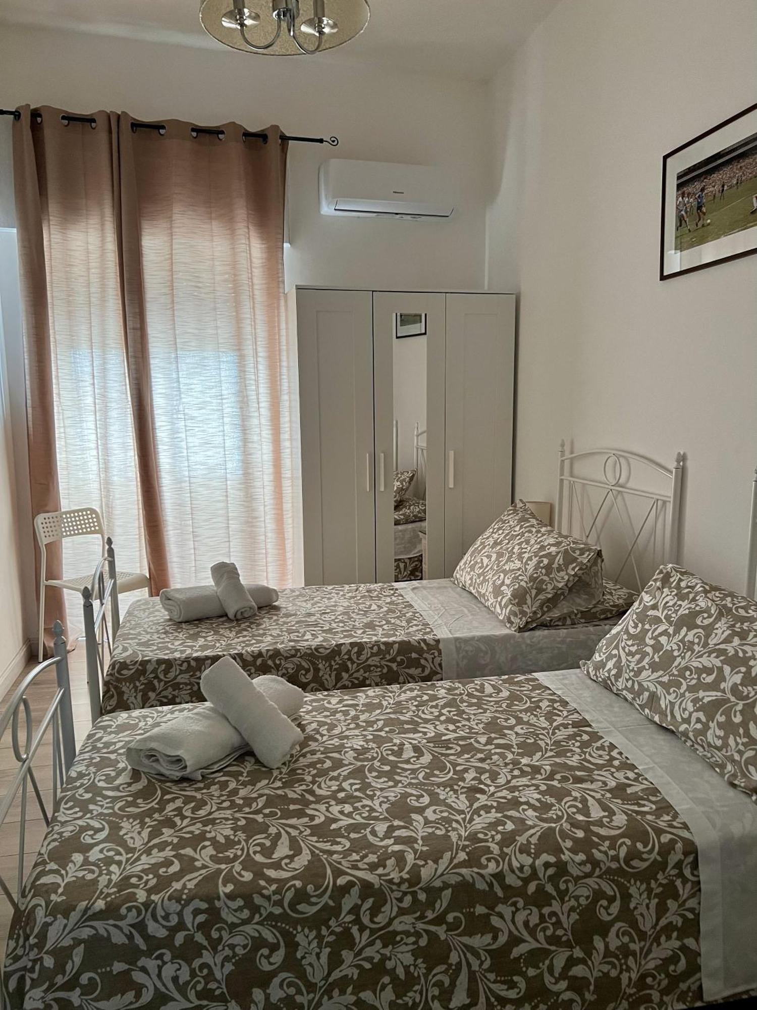 Dimora Diego Hotel Naples Exterior photo